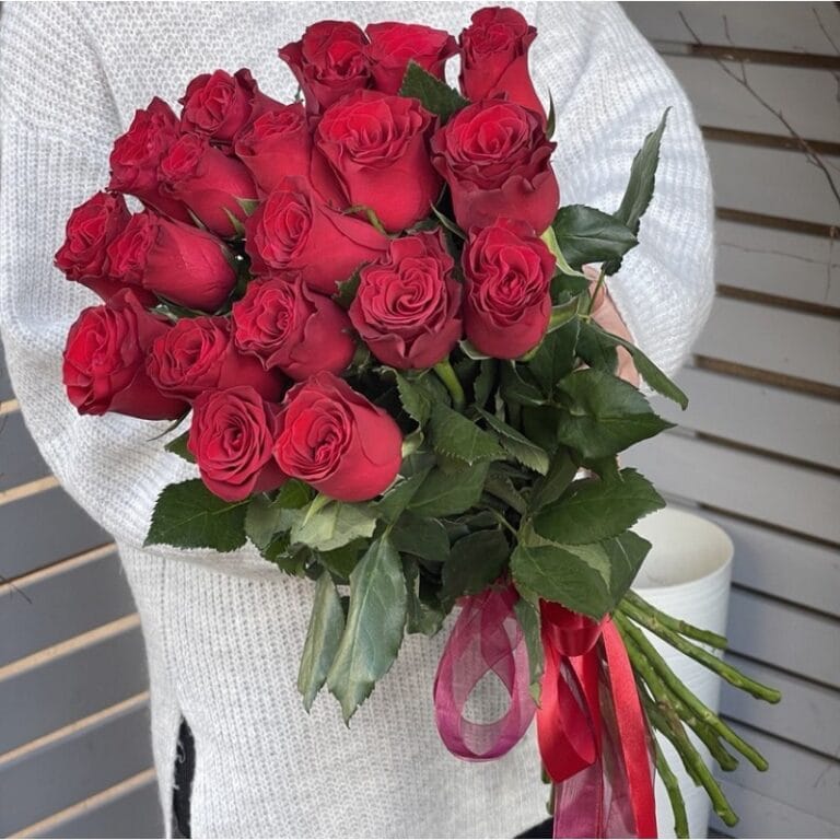 Букет из красных роз "Признание"
