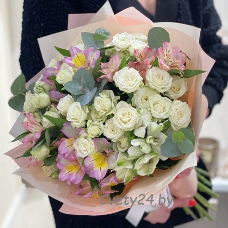 Букет из кустовых роз и альстромерий "Хорошего настроения"