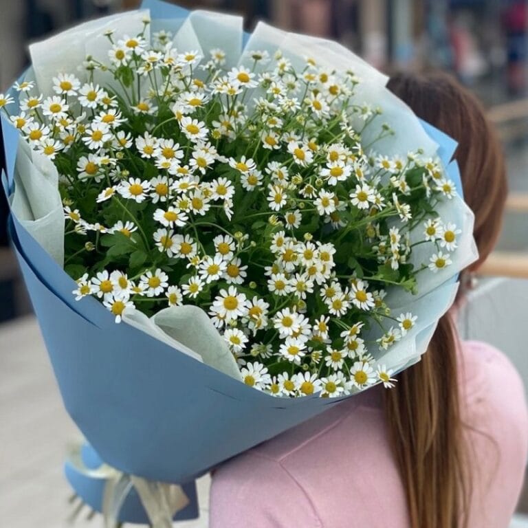 Букет из ромашек "Любит-не любит"